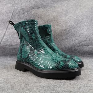 Stuart Weitzman Shoes Womens 5 Boots Fashion Snake Print Casual Pull On Benita